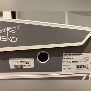 Dansko Women's Becka Boot - Mahogany Oiled Pull Up